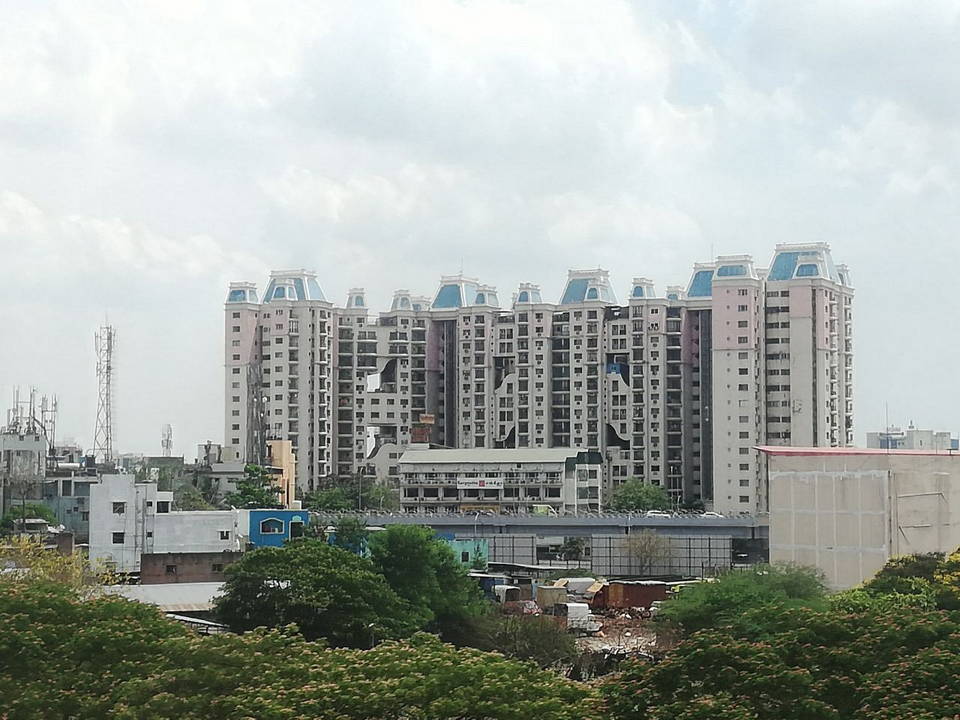 Majestic Towers