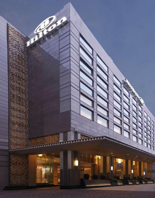 Vasco's Hilton Hotel